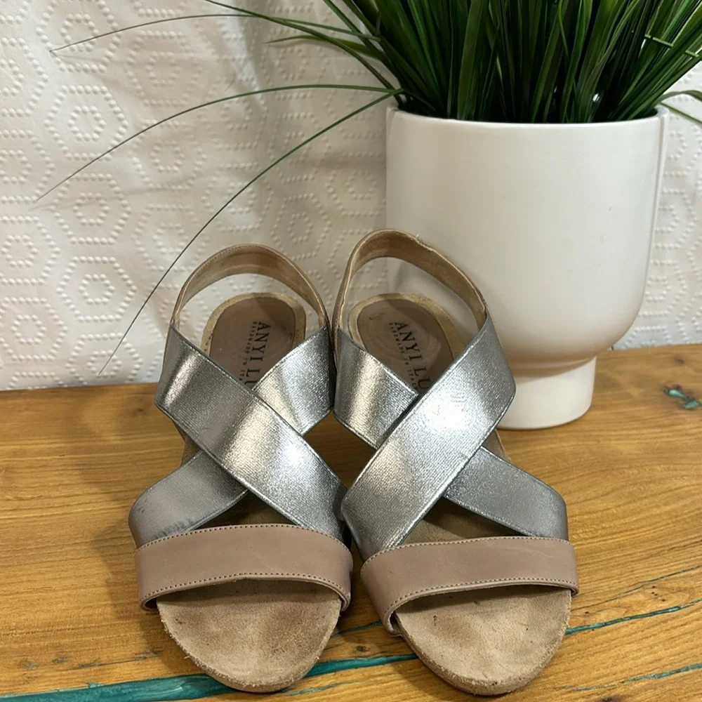 Anyi Lu Italian Dusty Pink& Silver Leather Heels Open Toe Slingback Sandals